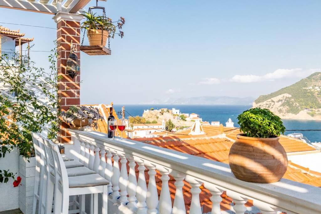Blue Heaven Villa , Skopelos Chora Greece Panormos  Eksteriør bilde